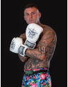 Guantes de Boxeo Buddha Army Blancos de Piel Sintética. Protección y Rendimiento Profesional.
