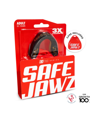Safejawz Extro Series Goldie mouthguard — shiny gold design, double layer and mouldable fit. Professional protection.