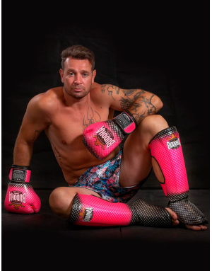 Espinilleras Buddha Titanium Rosa | Protección y estilo – Il Coliseum